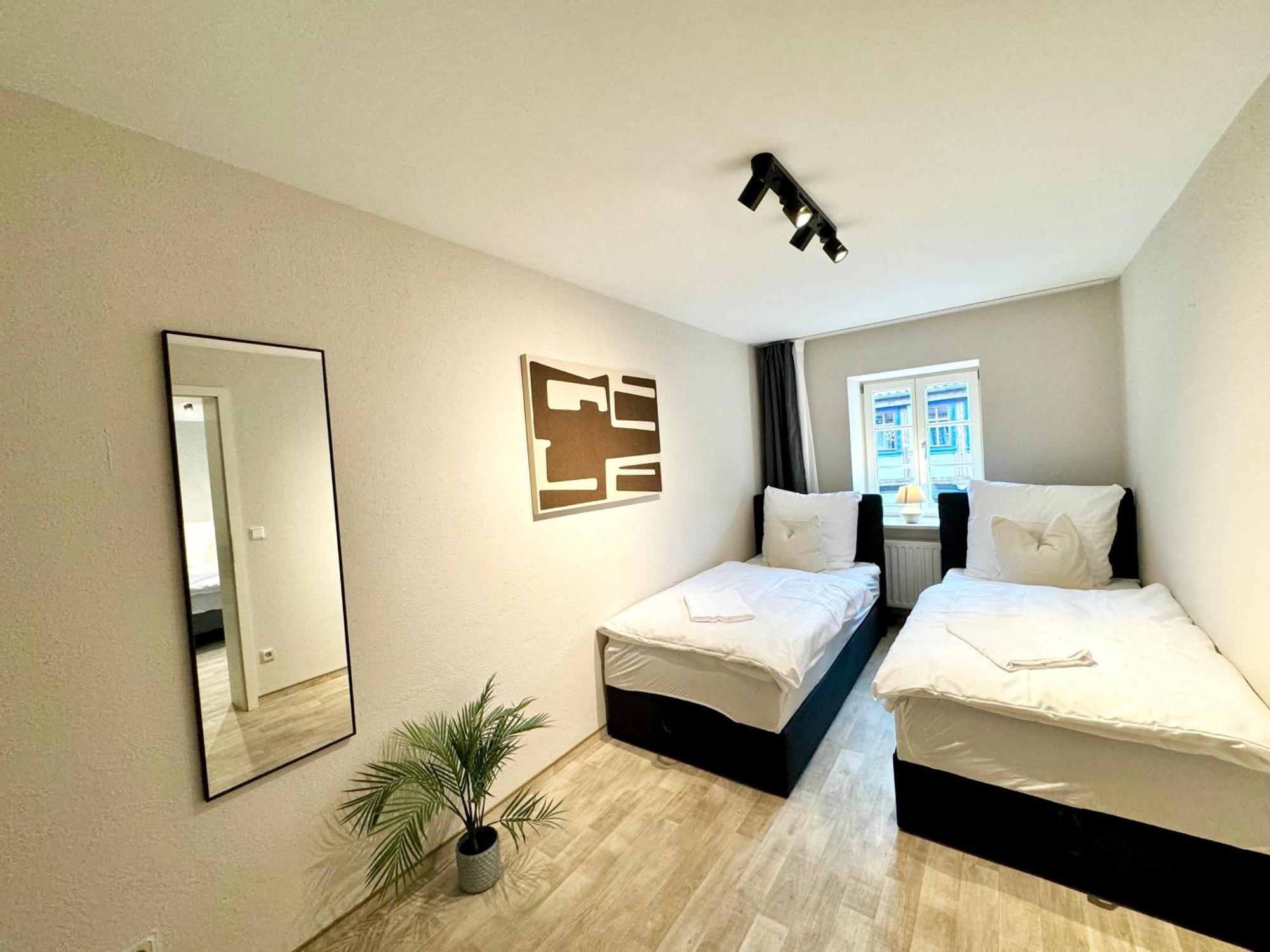 Gina Stay - Apartmenthaus Im Zentrum Von Quedlinburg Zewnętrze zdjęcie