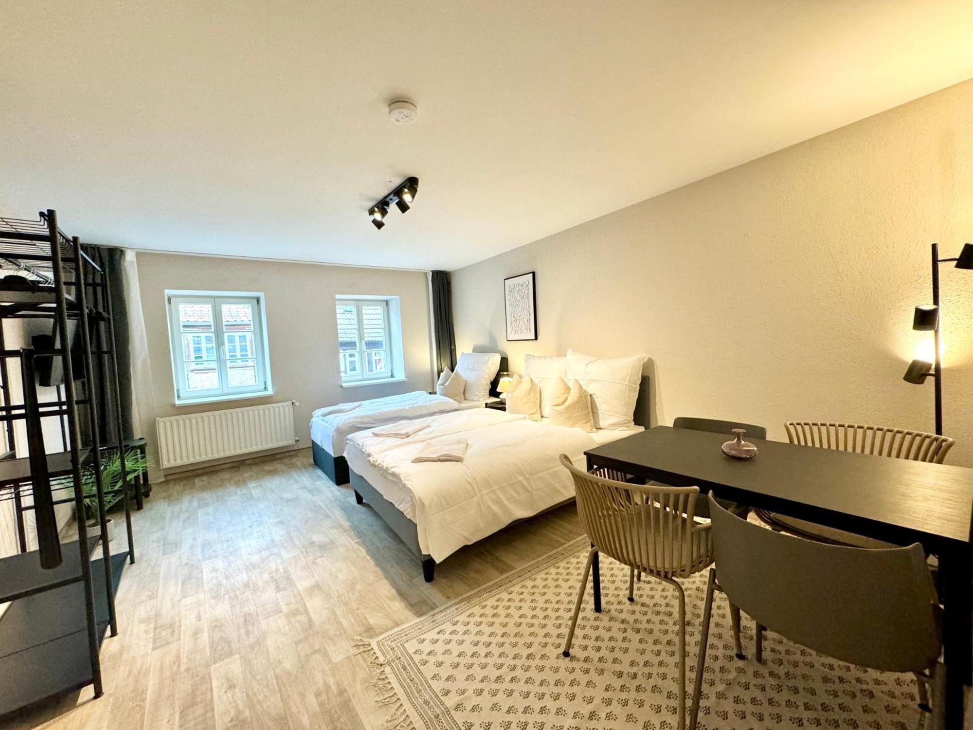 Gina Stay - Apartmenthaus Im Zentrum Von Quedlinburg Zewnętrze zdjęcie